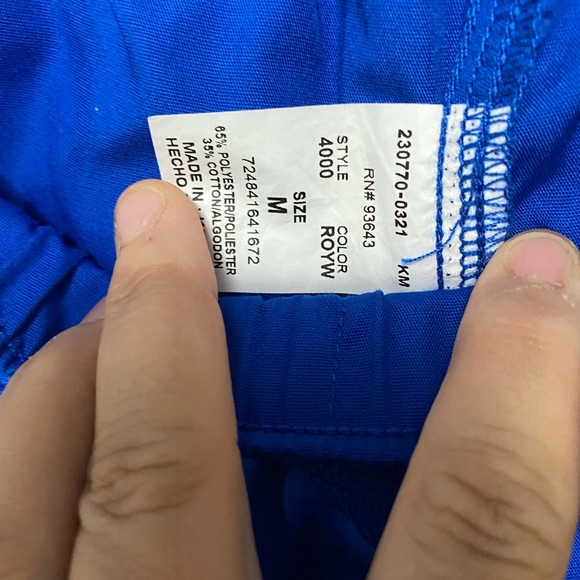 Scrubs - Picture 4 of 4